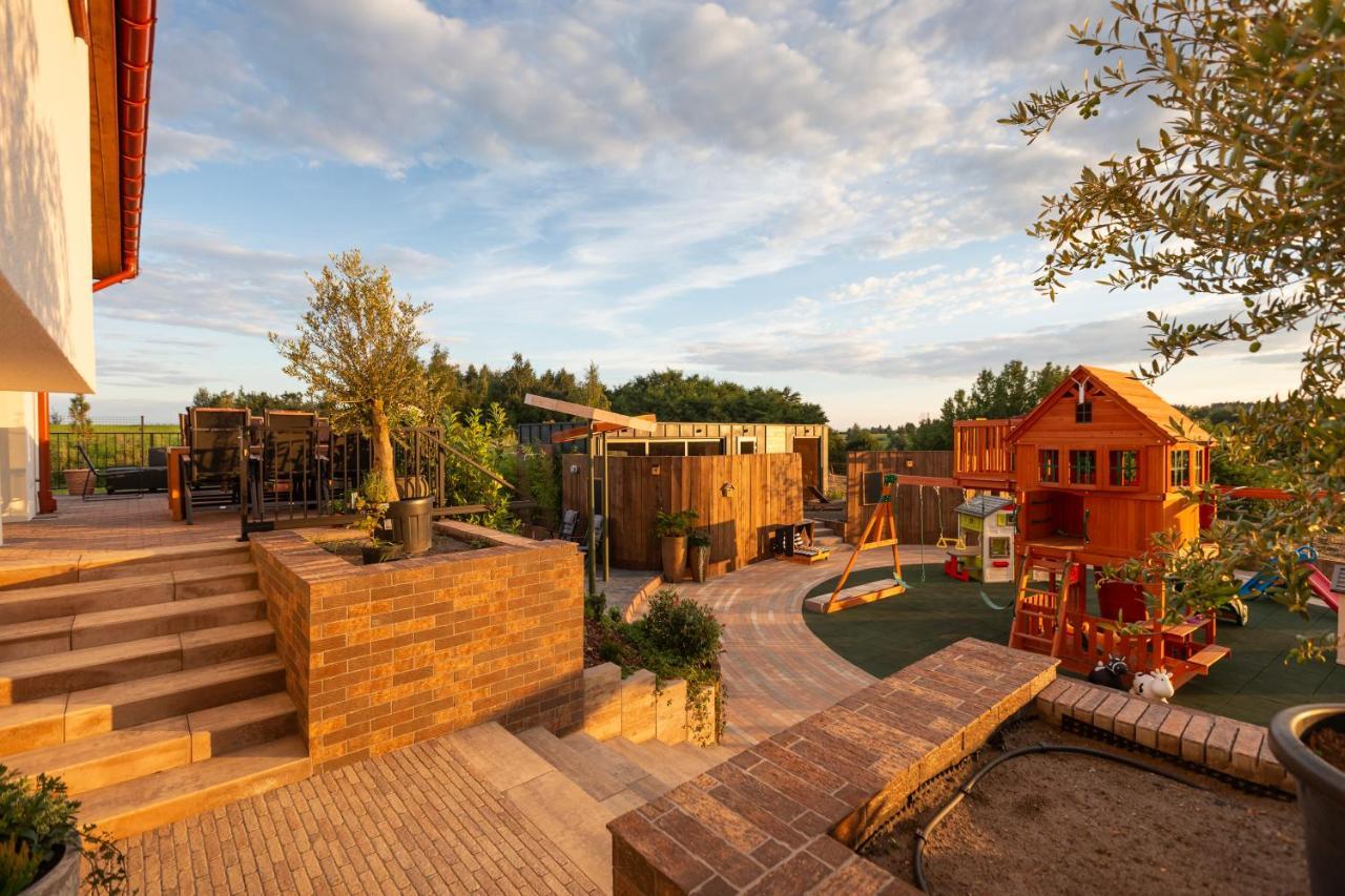 Villa Lisie Sprawki Beblo